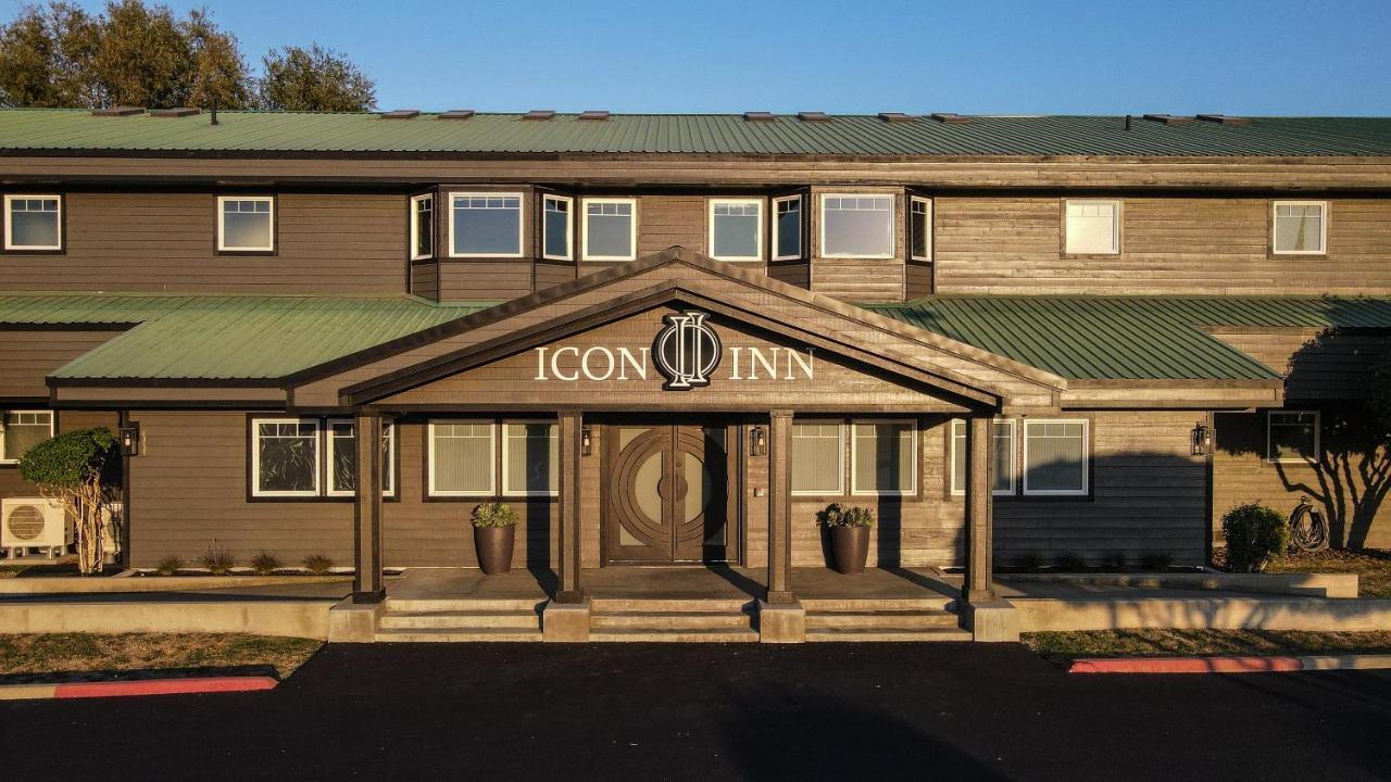 Icon Hotel